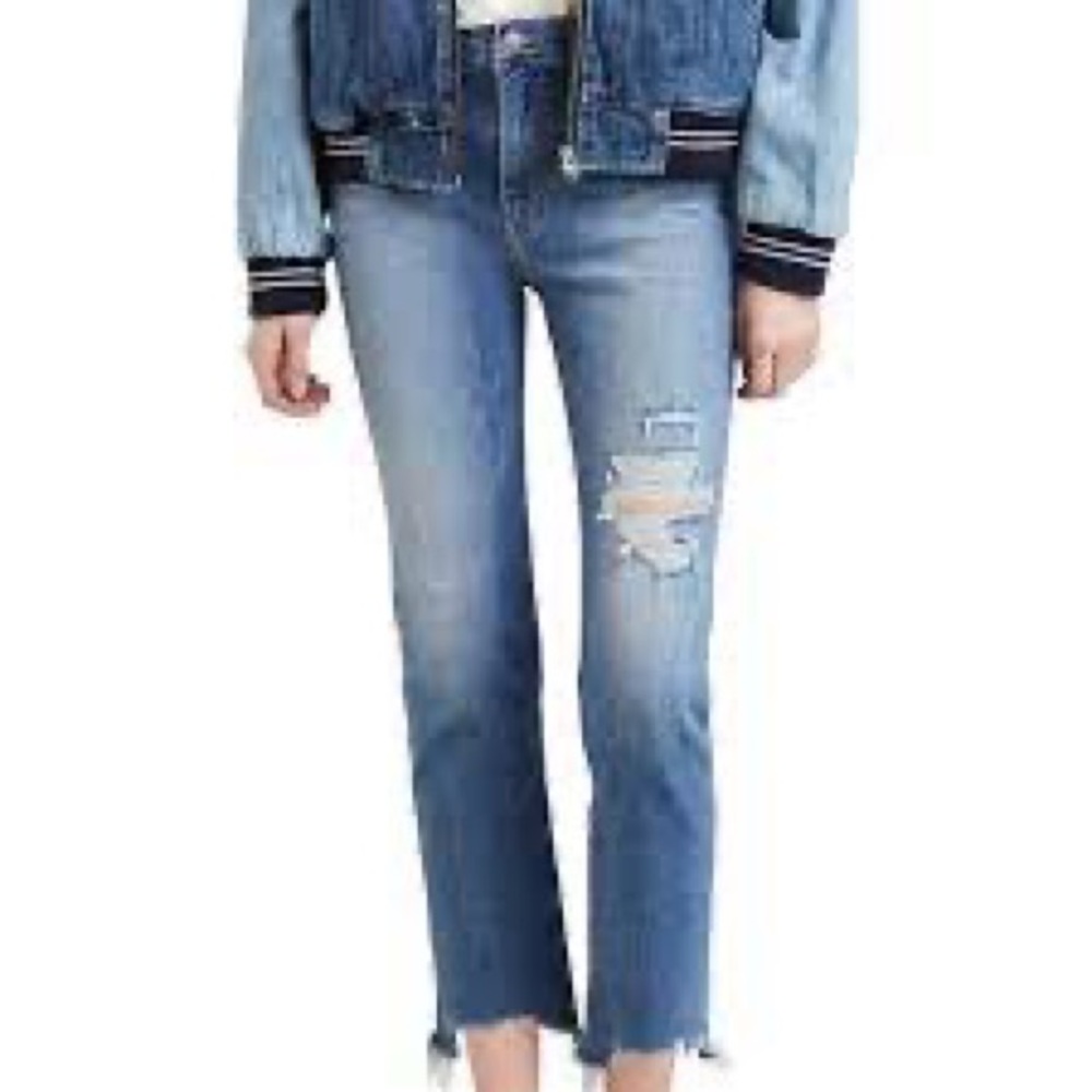 Levi’s Premium 724 High Rise Straight Distressed Raw Hem Jean. Size 29